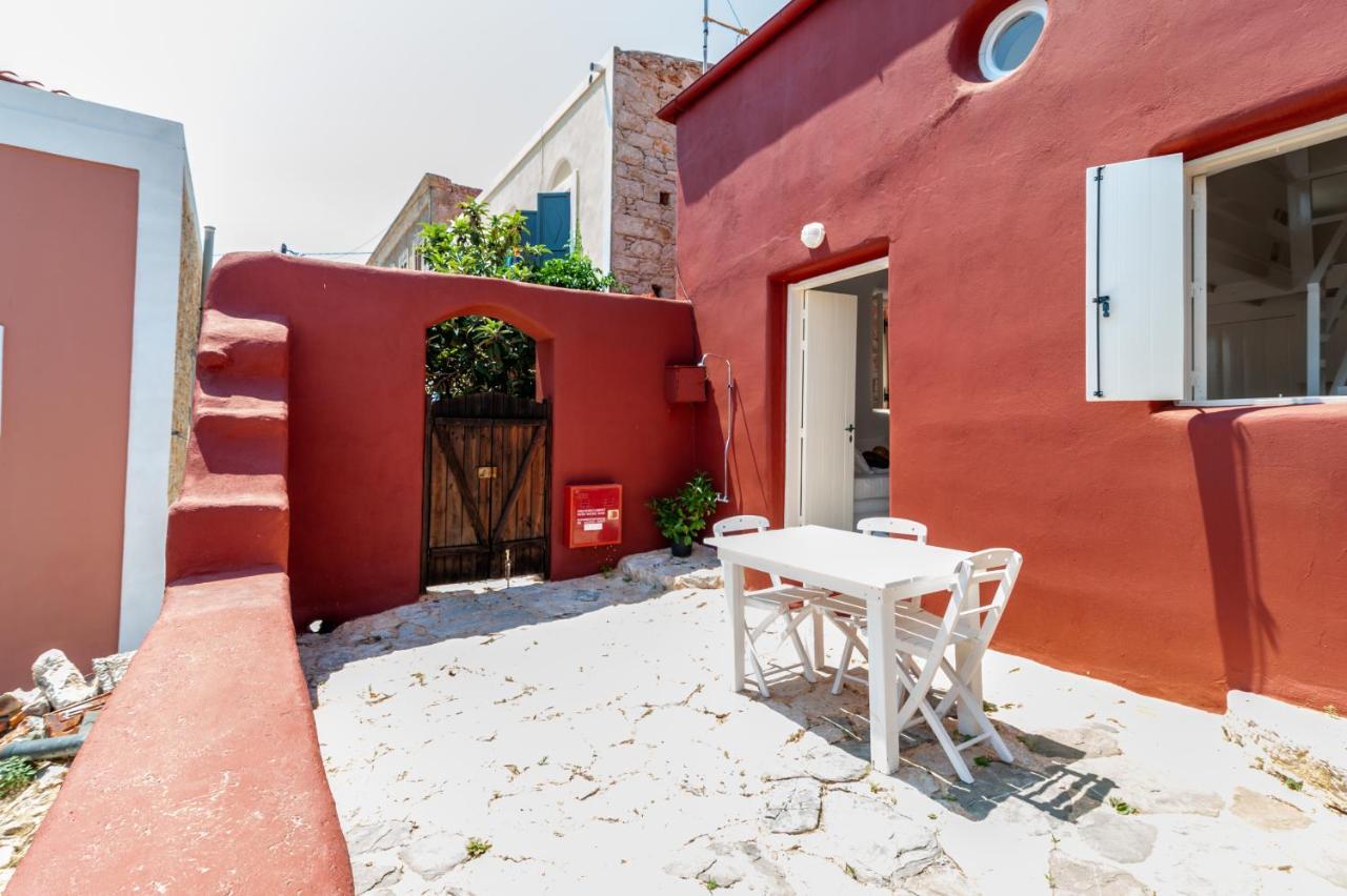 Atlantis Houses Chalki Town Zewnętrze zdjęcie