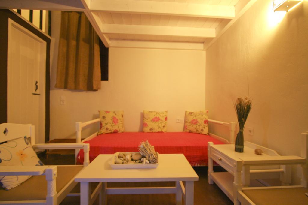 Atlantis Houses Chalki Town Zewnętrze zdjęcie