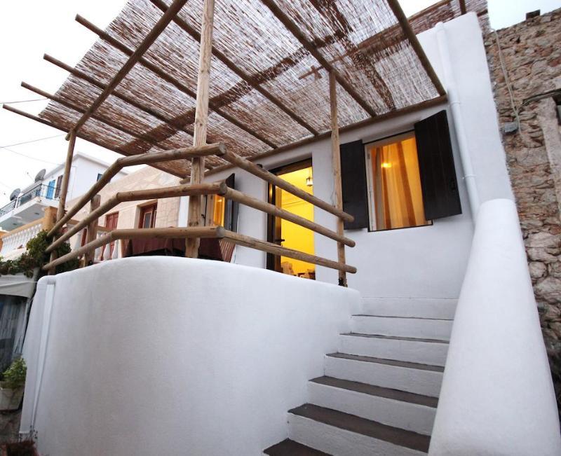 Atlantis Houses Chalki Town Zewnętrze zdjęcie
